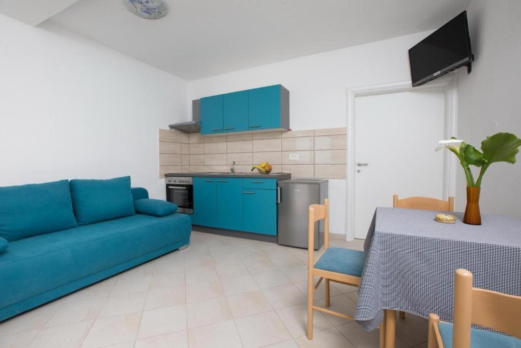 Apartmani Ve-Ro 1 Opatija Bagian luar foto